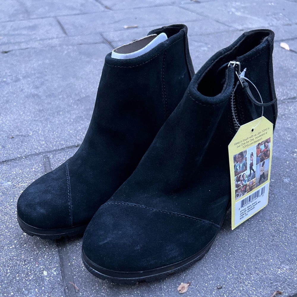 Brand New Toms Women’s Ankle Booties - Picture 3 of 5